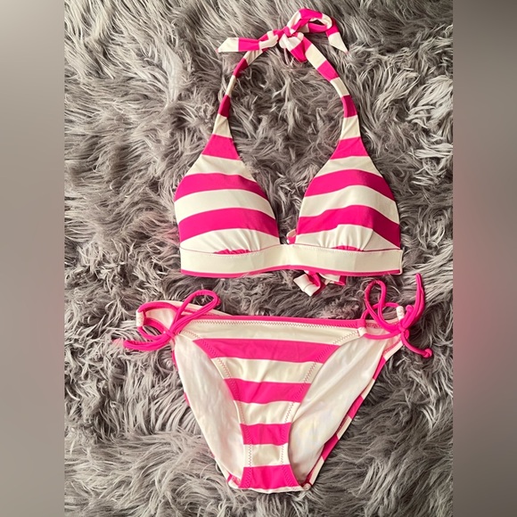 Victoria Secret side striped bikini - Picture 1 of 1